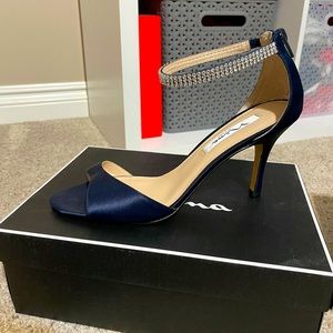 Nina heels. Never worn!